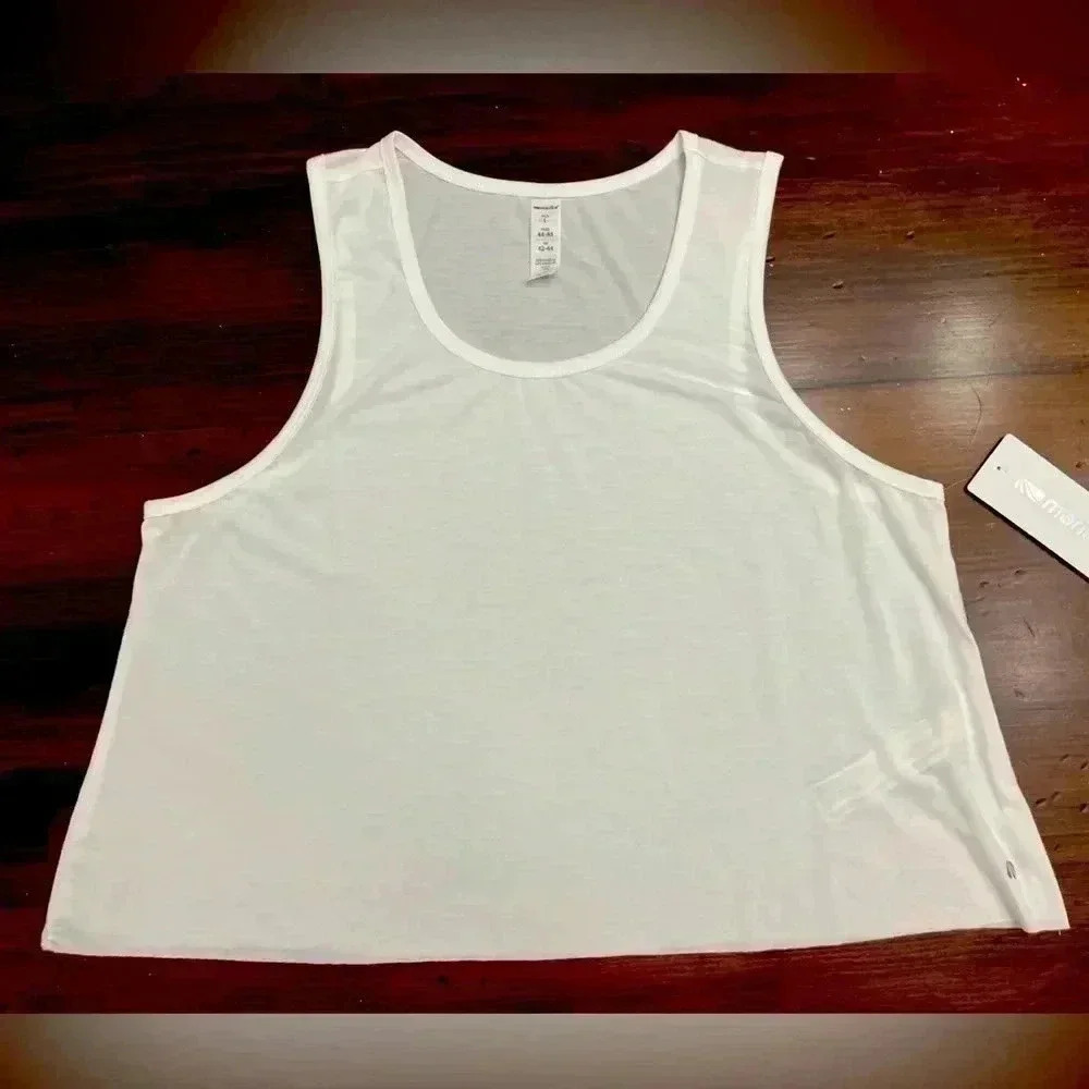 2/$12 Marika Essential Cropped Tank White Size Large Raw Hem Relaxed Fit Active